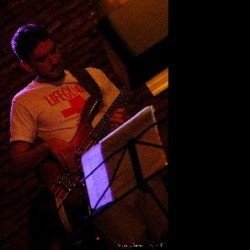 Clases de Bajo en Almagro y Villa Crespo en Villa Crespo, Ciudad A. de Buenos Aires