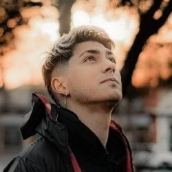 Clases Piano y Canto. Teoría, Composición. en Lomas de Zamora, Pcia. Buenos Aires (GBA Sur)