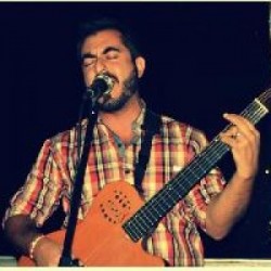 Guitarra y Canto en San Nicolás, Pcia. Buenos Aires (Interior)
