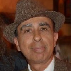 Ingeniero miembro de Mensa  y Rotario en Lomas de Zamora, Pcia. Buenos Aires (GBA Sur)